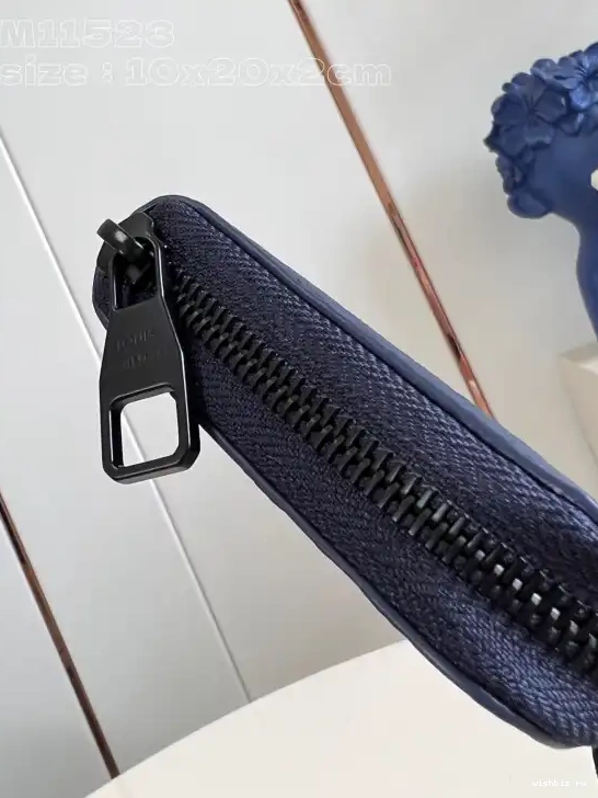 WIS cm ZIPPY LOUIS VUITTON WALLET-10*20*2 0529